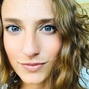 Meet your Posher, Anastasia